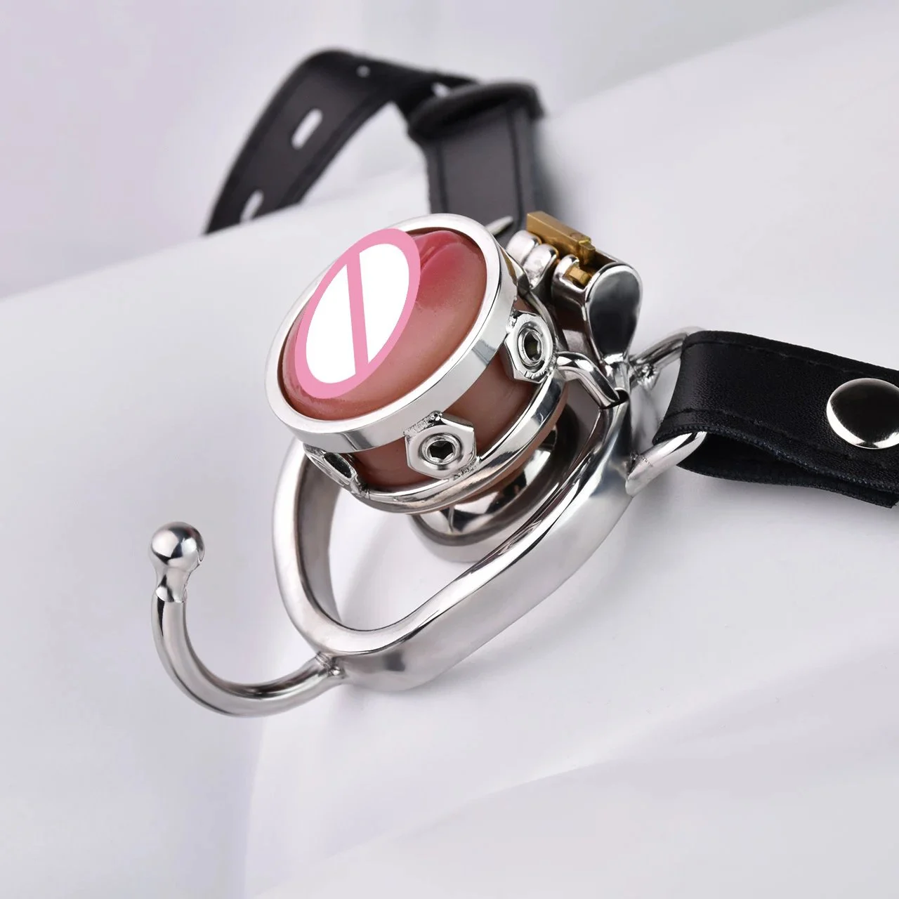 strop on belt Simulation spraying Pussy shape Chastity cage Male Cock Cage Chastity Device adult product