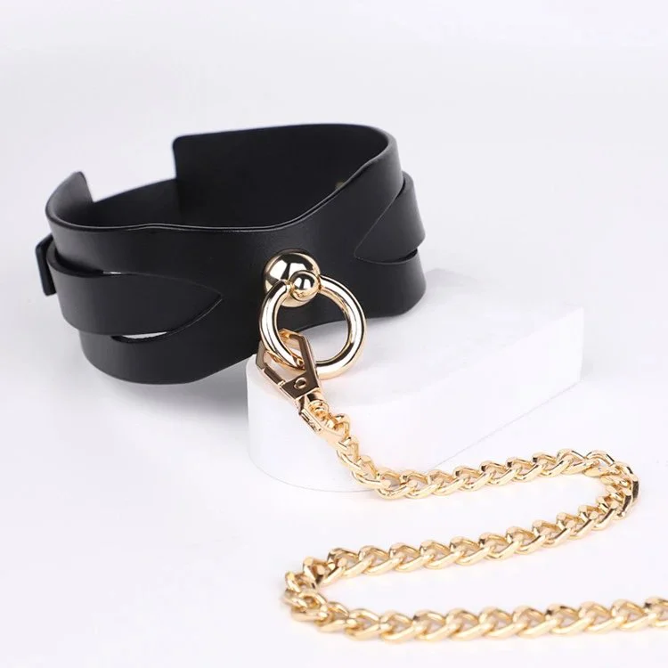 Adult Bondage Gear Neck Collar with Chain High Quality Leather Sexual Handcuffs Game for Couples