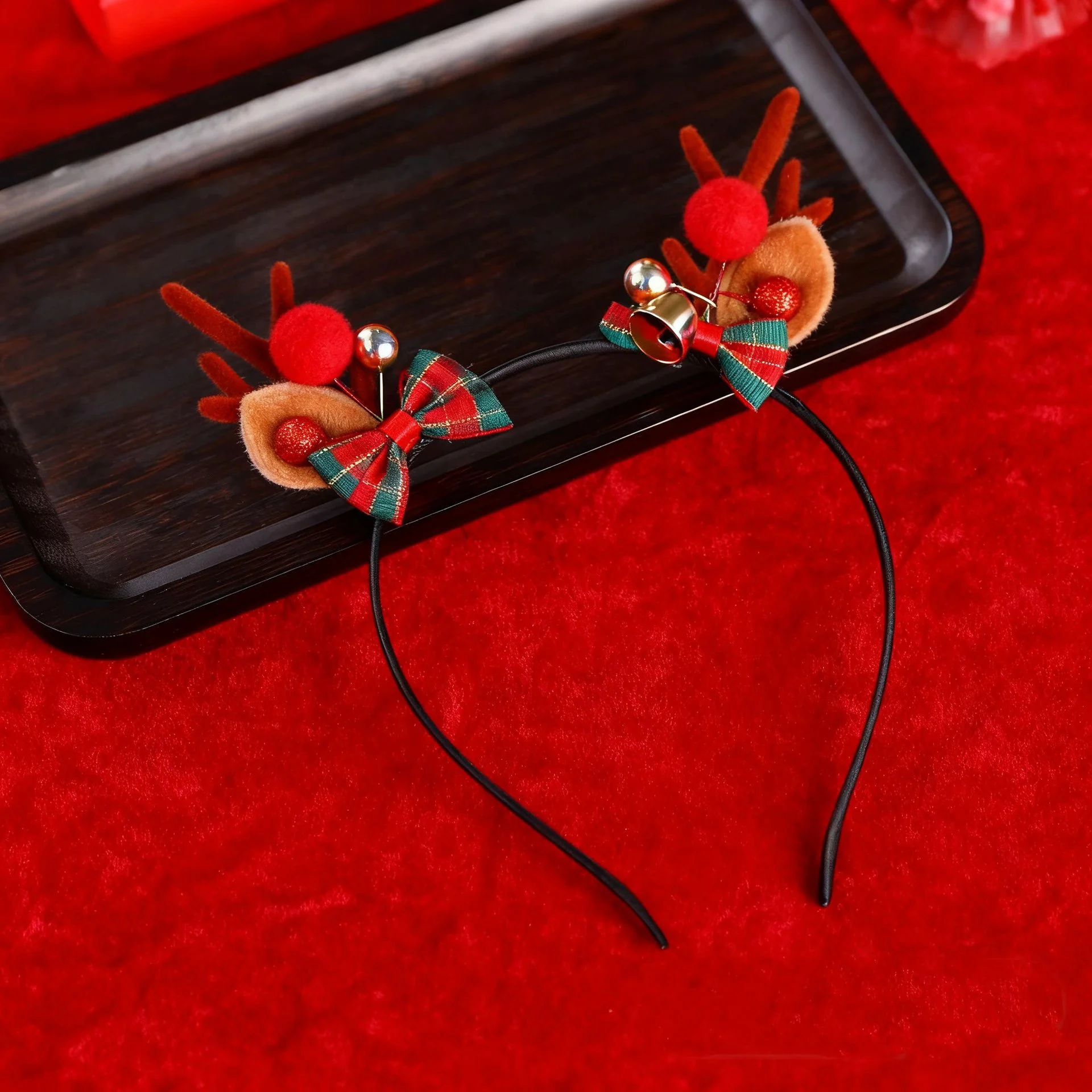 Christmas Gift Set Handcuffs Ankle Cuffs Bondage Kit Romantic Couple Flirting Toys Festive Holiday Adult Game Toys for Women