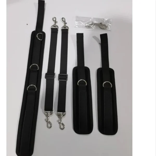Adult Games Fetish Slave Sex Toys Bondage Fluffy Neck Collar Handcuff