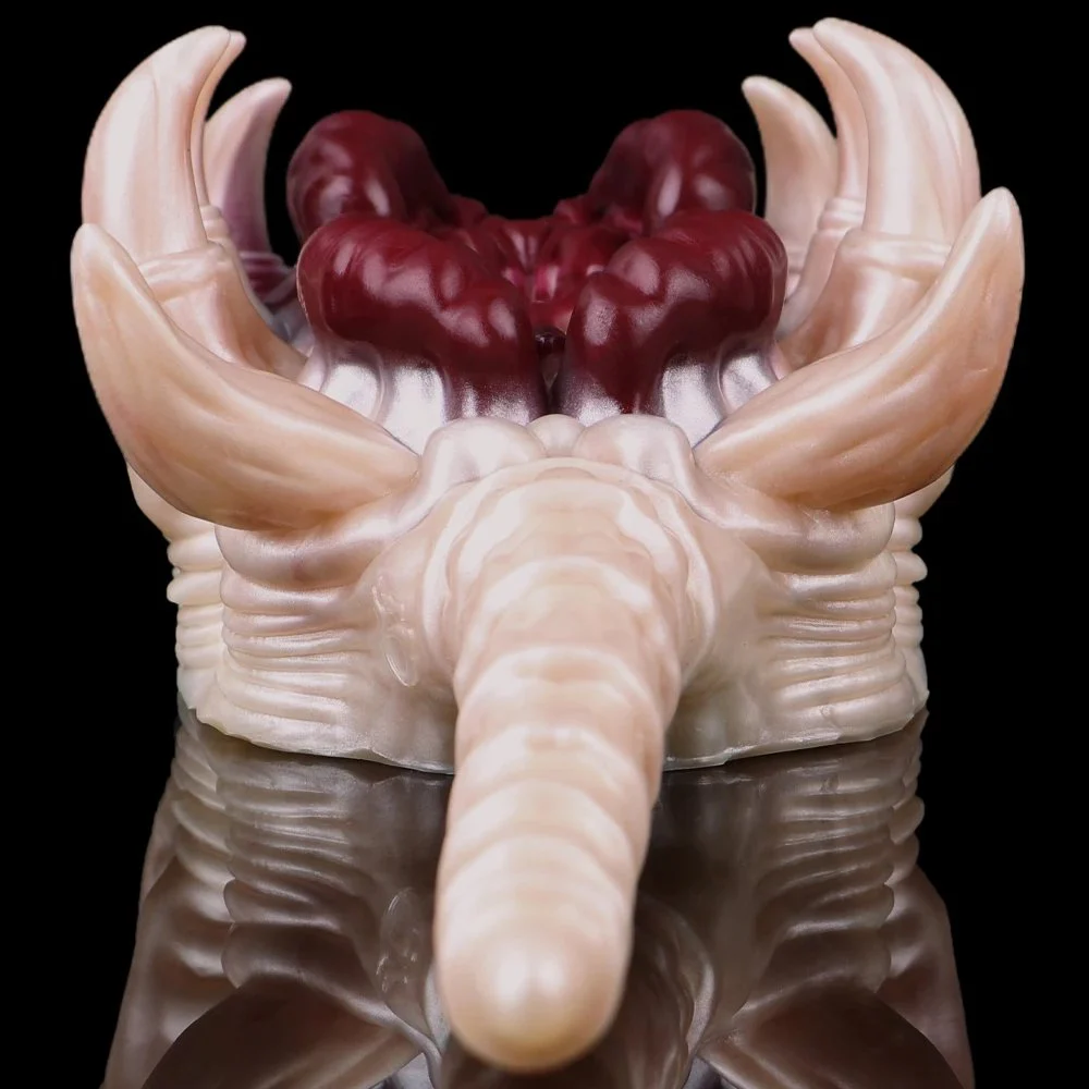 Animal-like Design Men Masturbator with Single Channel Soul Embracer Facehugger Aircraft Masturbator for Men