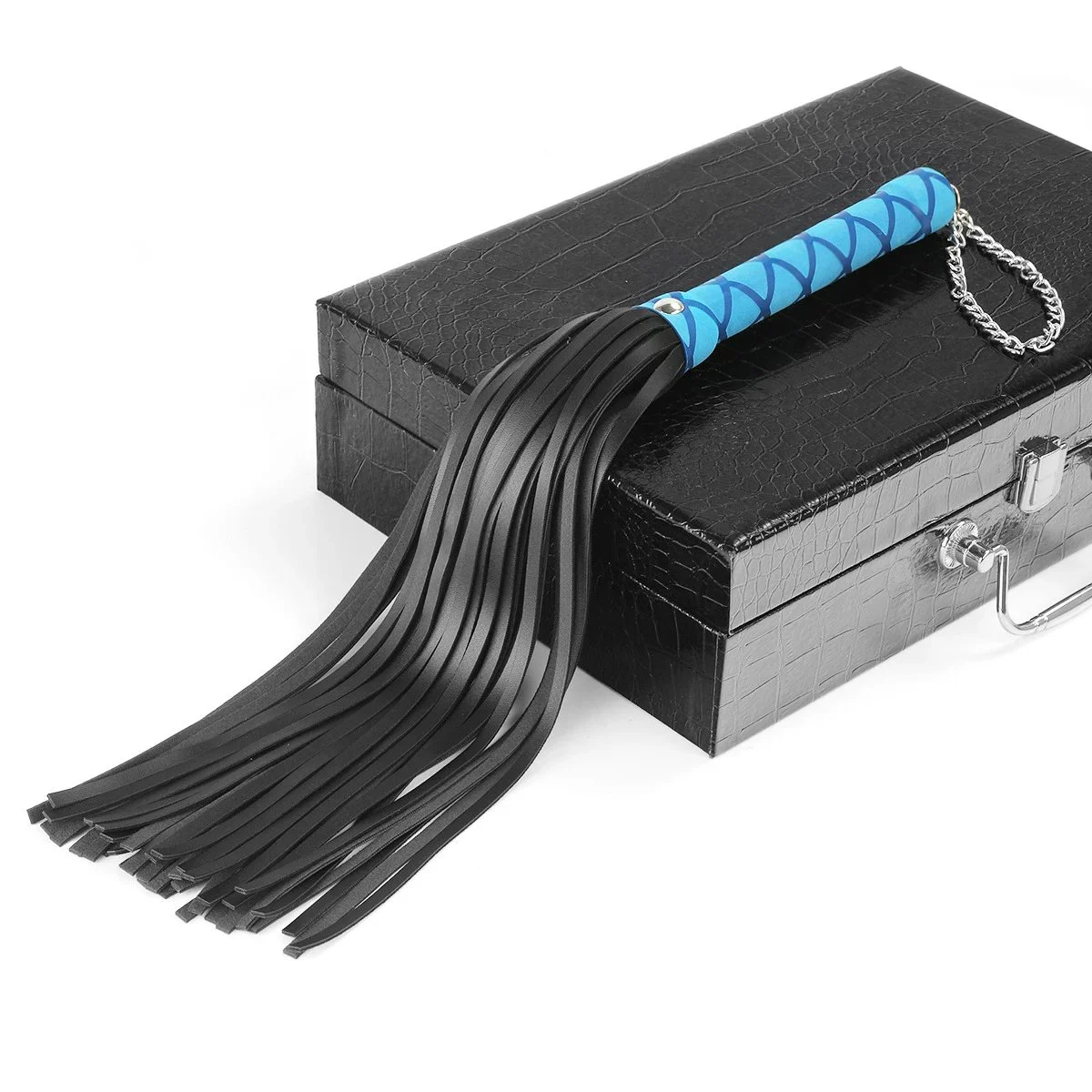 PU Leather Braided Design Whip Bondage Sex Whip Slave Restraint Toy Suitable for Female Couples' Buttocks Spanking