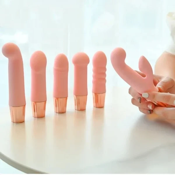 Rechargeable Mini Vibrator for Adult Women 6 Shape Clitoris G Spot Stimulating